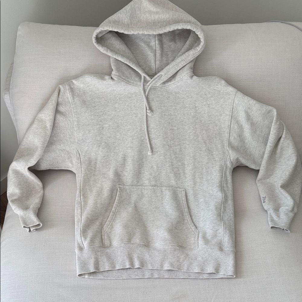 Aritzia | Boyfriend Hoodie | Heathered Cloud | Small